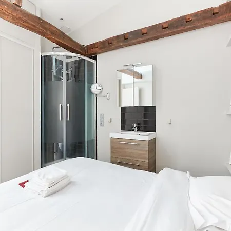 Appartamento St Germain Des Pres With Balcony - Cityapartmentstay *